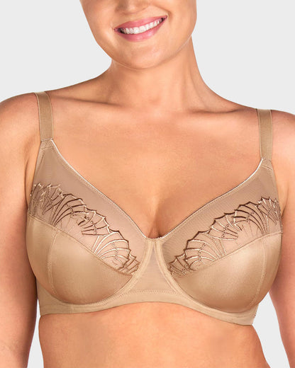 Plus-Size Pearl Shimmer Lace Minimizer Bra