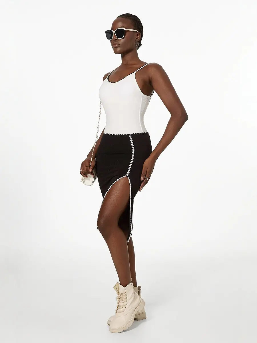 Noir Blanc - Simple One Piece with Pencil Skirt