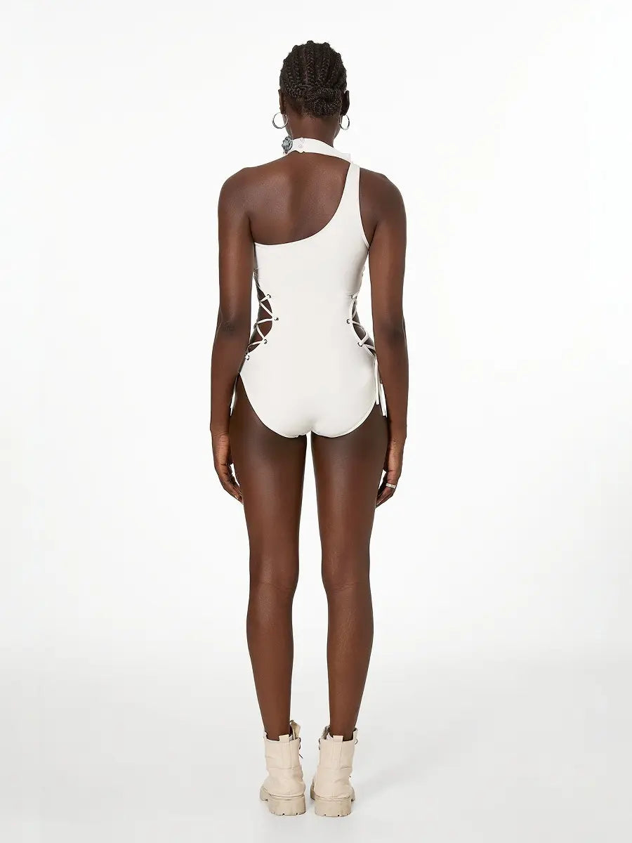 Noir Blanc - Side Interlaced One Piece